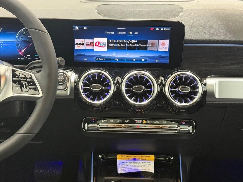 New 2026 Mercedes-Benz GLB 250 4MATIC image 7