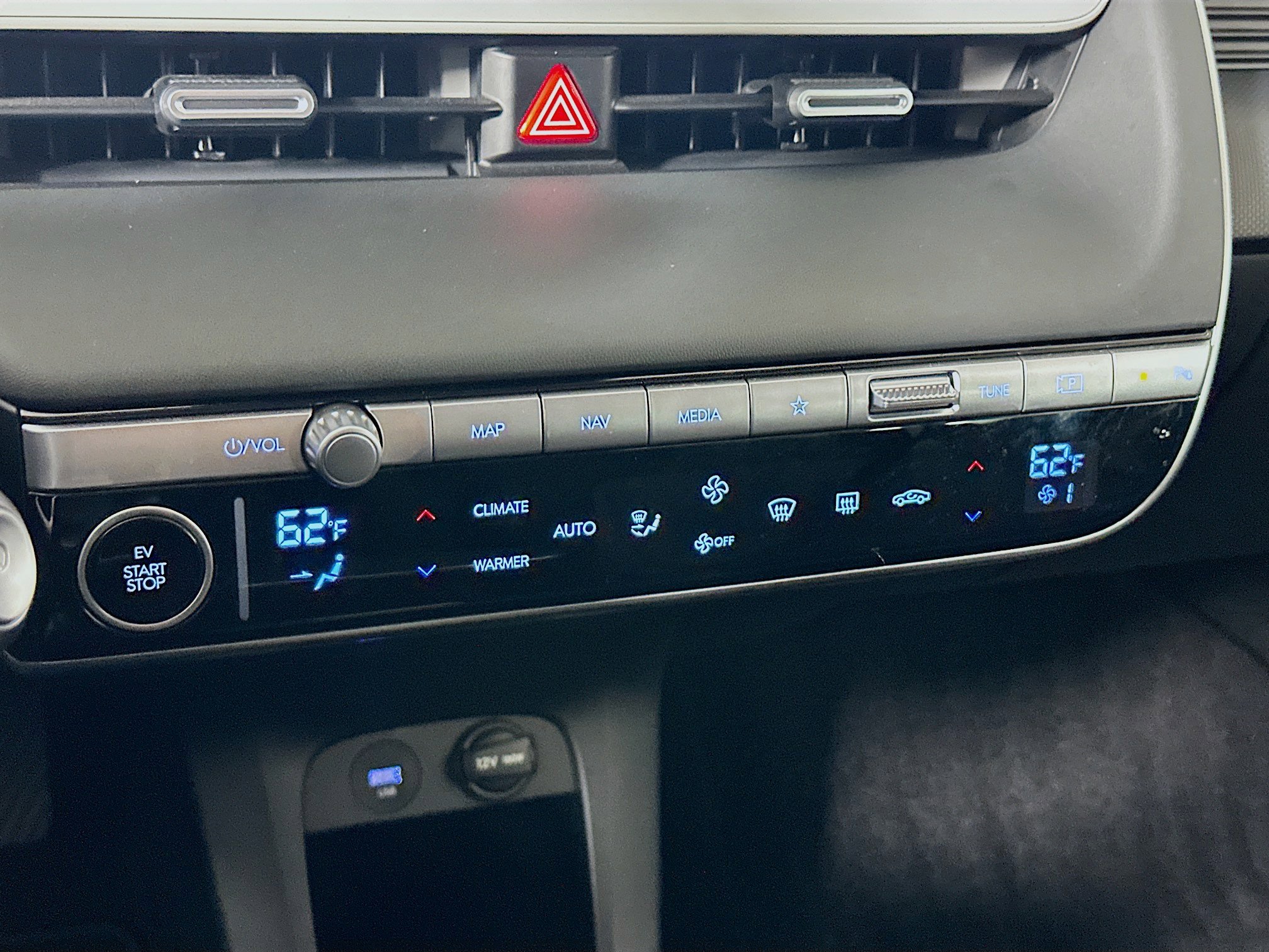 Used 2024 Hyundai Ioniq 5 SEL image 23