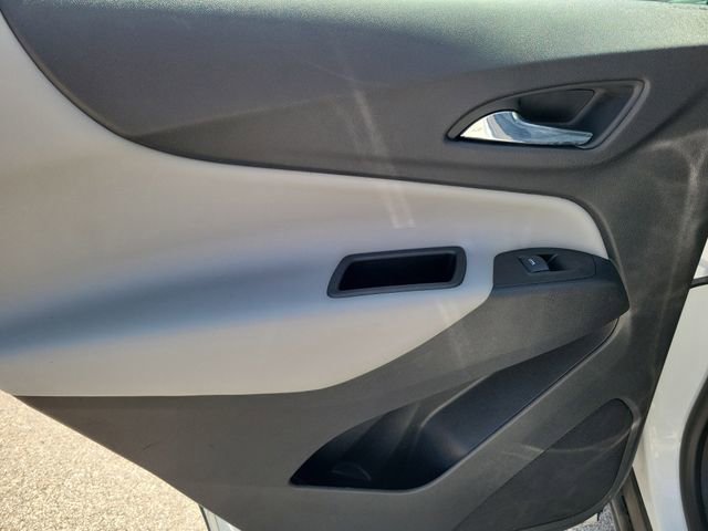 Certified 2022 Chevrolet Equinox LS FWD image 10