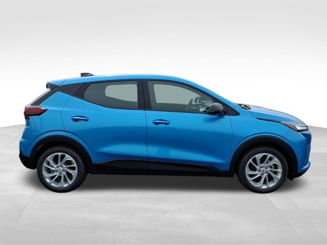 New 2027 Chevrolet Bolt LT FWD image 2