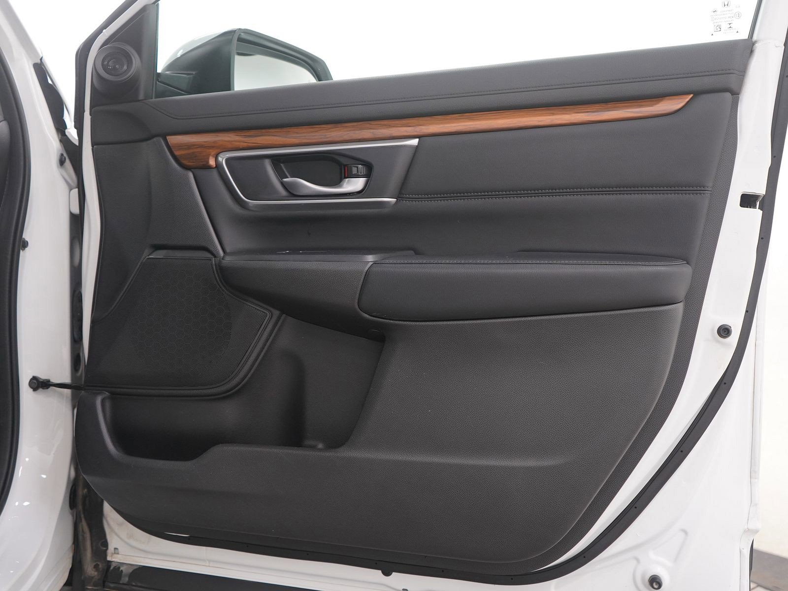 Used 2021 Honda CR-V Touring image 11