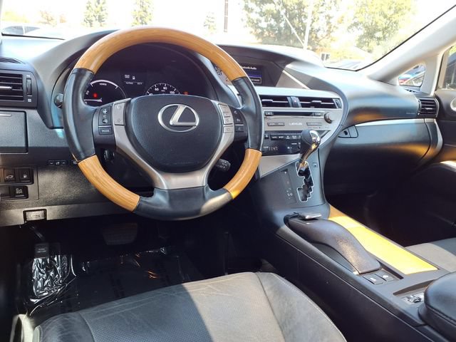 Used 2015 Lexus RX 450h FWD image 11