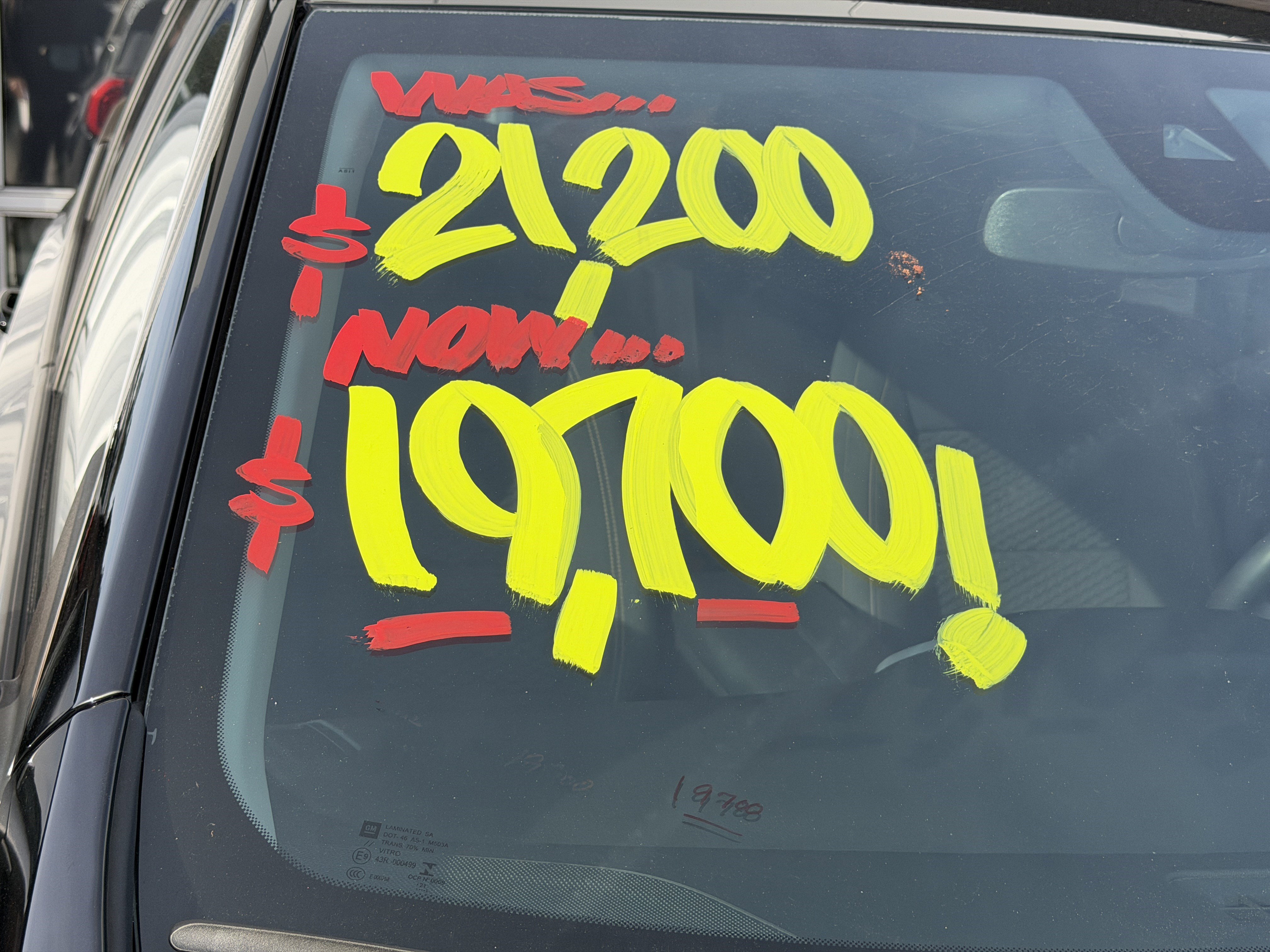 Certified 2021 GMC Terrain SLE w/ Driver Convenience Package image 2