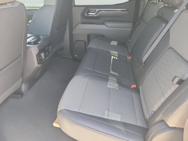 Used 2024 Chevrolet Silverado 1500 ZR2 w/ Technology Package AWD/4WD image 12