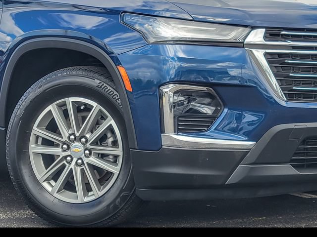 Used 2023 Chevrolet Traverse LT FWD image 4