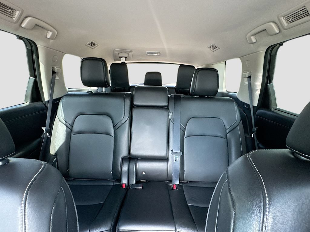 Certified 2024 Nissan Pathfinder SL FWD image 28