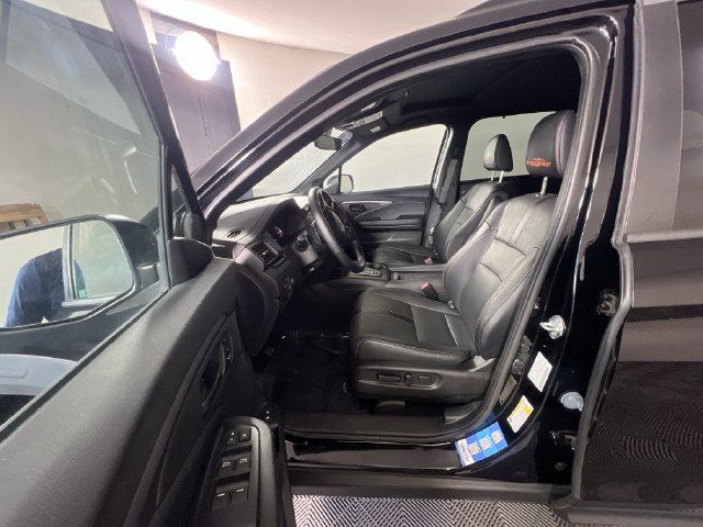 Used 2022 Honda Pilot TrailSport image 14