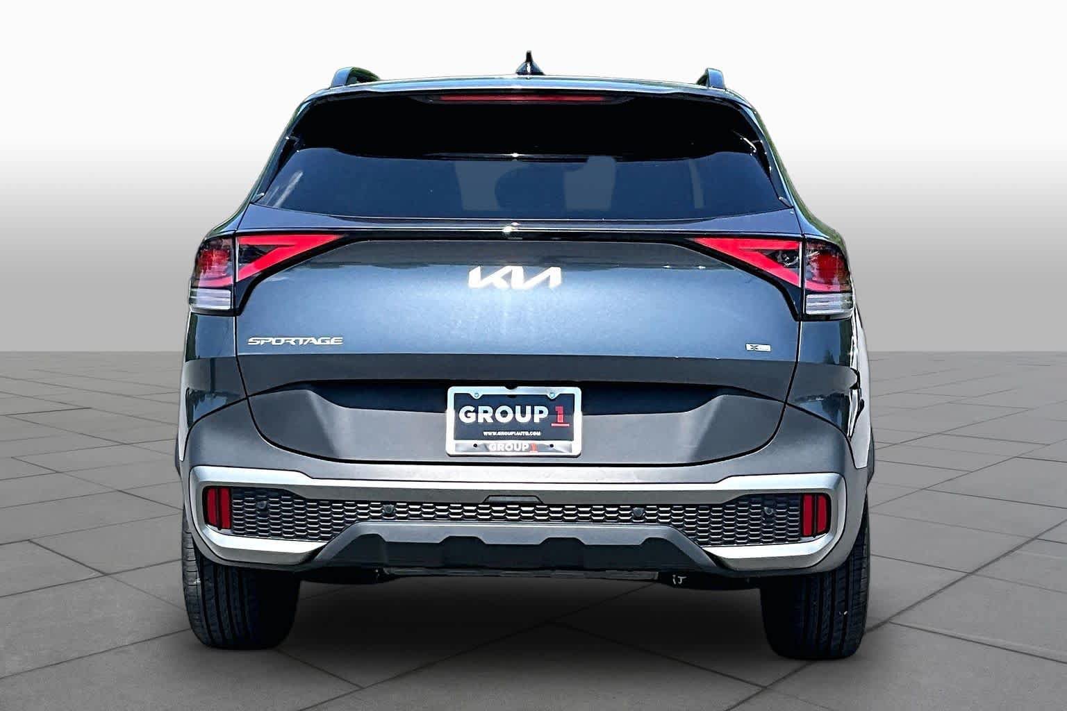 Used 2023 Kia Sportage X-Line w/ X-Line Premium Package AWD/4WD image 5