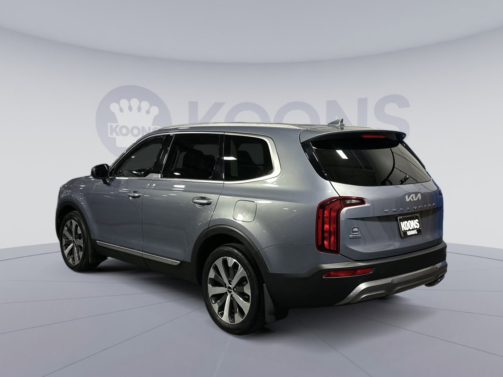 Used 2022 Kia Telluride S image 4