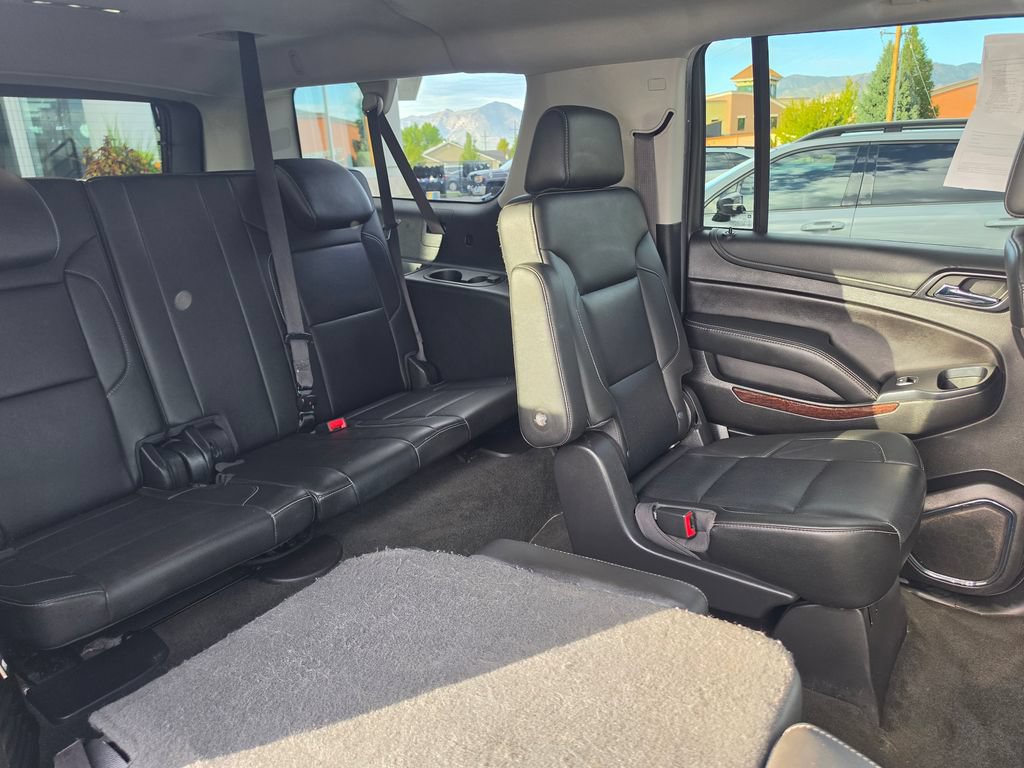 Used 2018 GMC Yukon XL SLT w/ Open Road Package AWD/4WD image 19