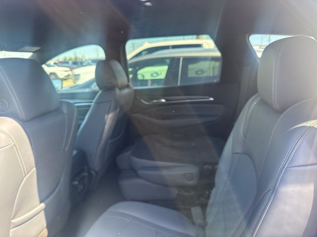 Used 2023 Buick Enclave Essence w/ Sport Touring Edition FWD image 7
