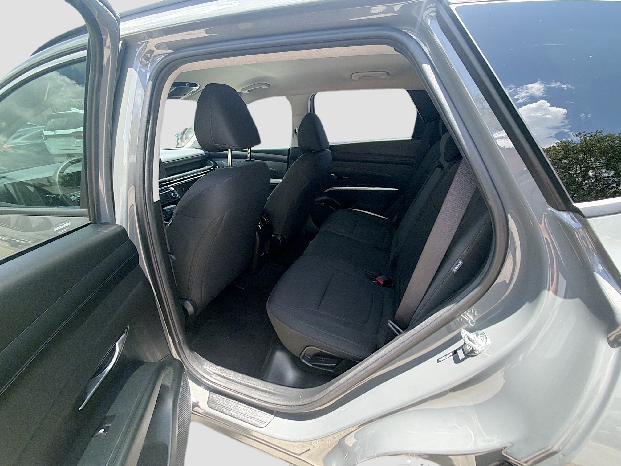 Used 2025 Hyundai Tucson SEL FWD image 21