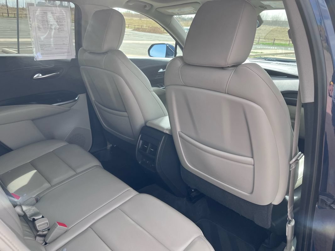 Used 2019 Cadillac XT4 Premium Luxury AWD/4WD image 28