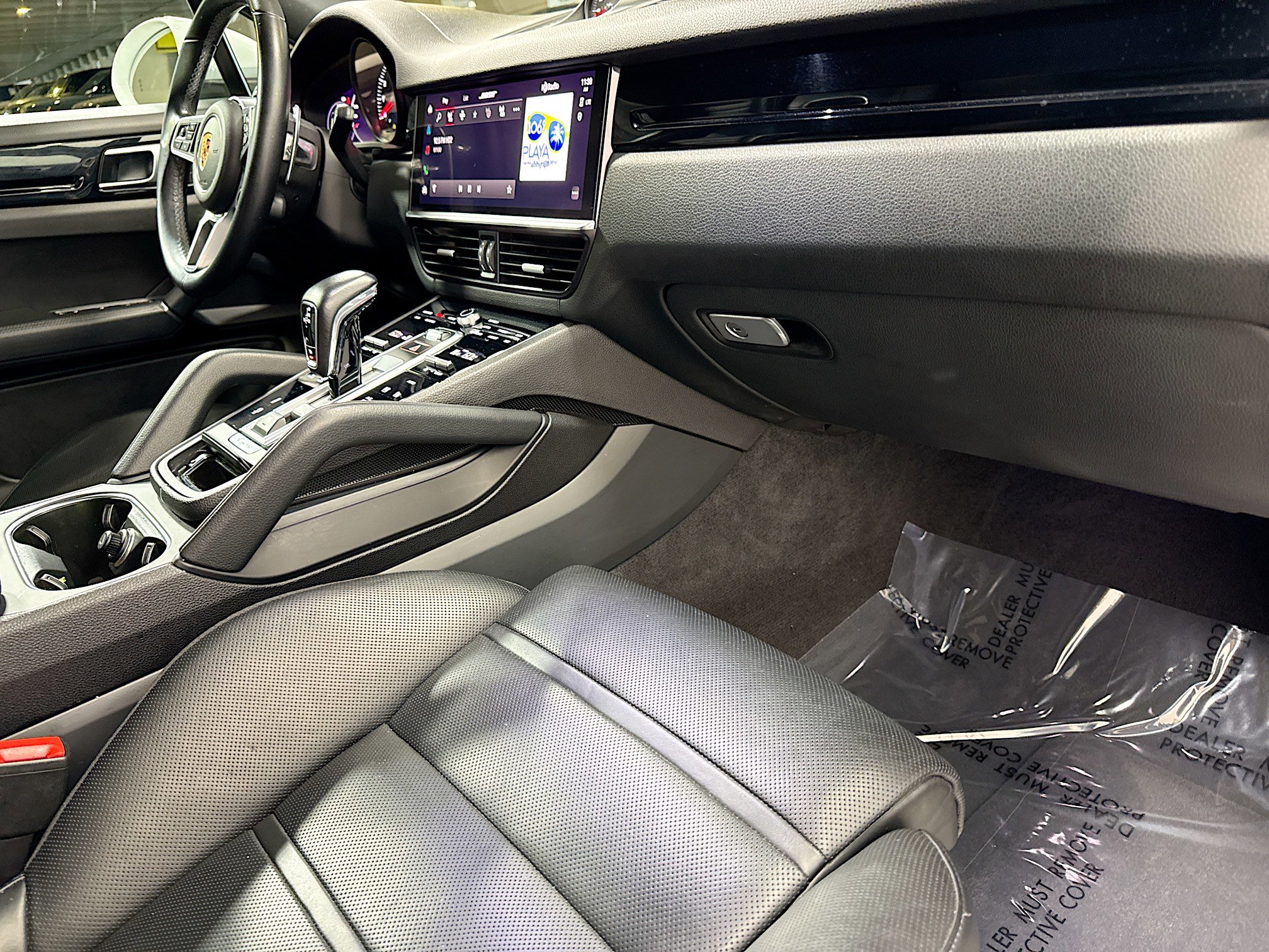 Certified 2022 Porsche Cayenne Coupe image 15