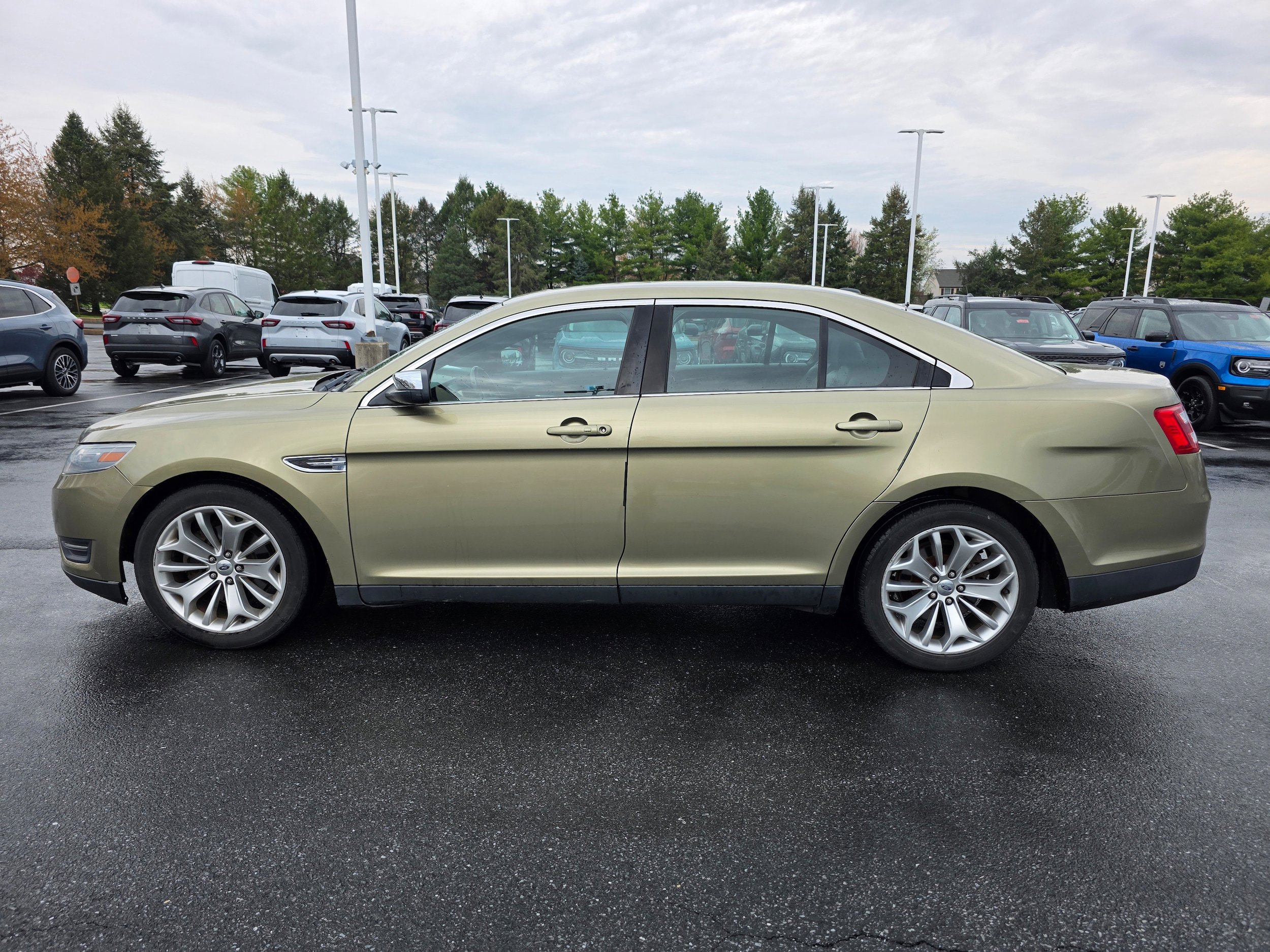 Used 2013 Ford Taurus Limited video 2