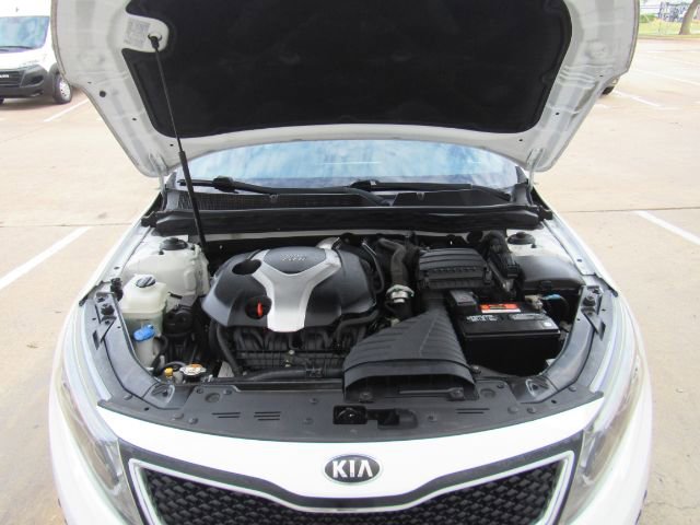 Used 2015 Kia Optima SX image 57