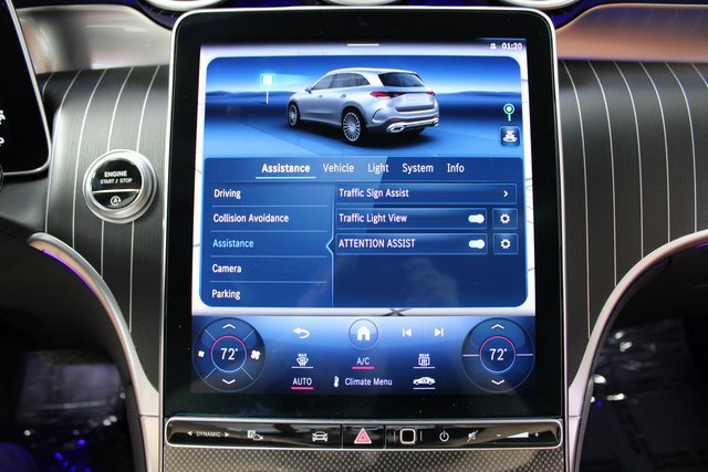 Used 2023 Mercedes-Benz GLC 300 4MATIC w/ Pinnacle Trim Package image 29