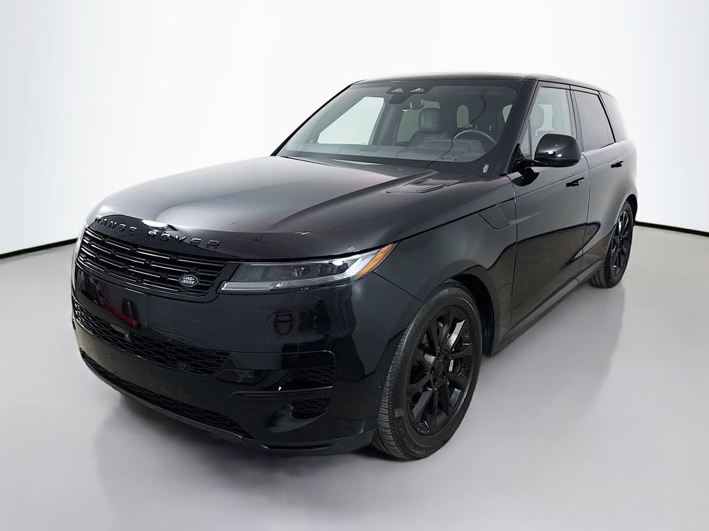 Used 2025 Land Rover Range Rover Sport SE image 3