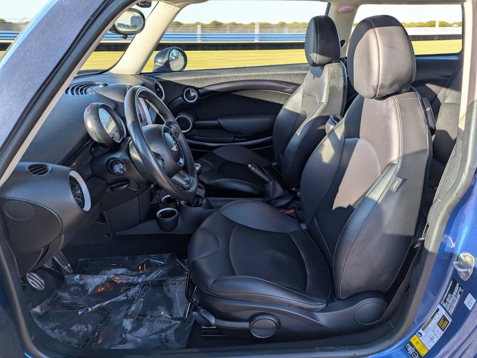 Used 2013 MINI Cooper S FWD image 13