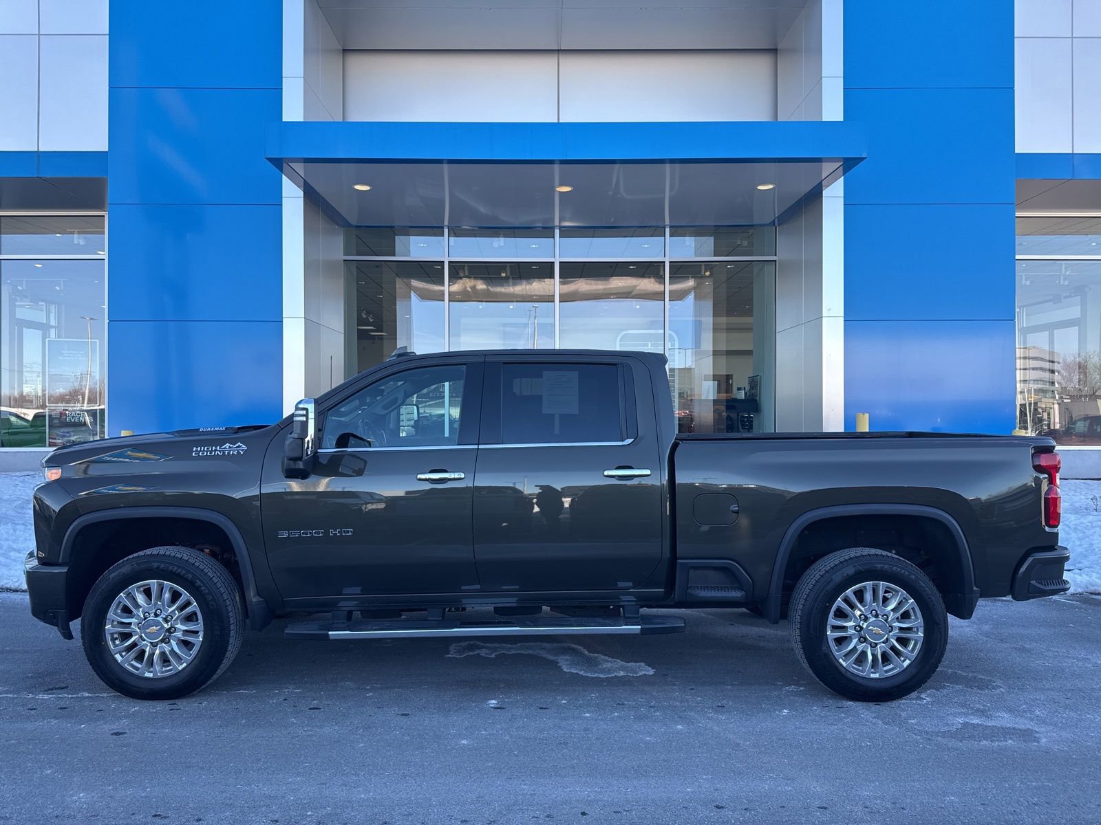 Used 2022 Chevrolet Silverado 3500 High Country w/ Z71 Off-Road Package image 8