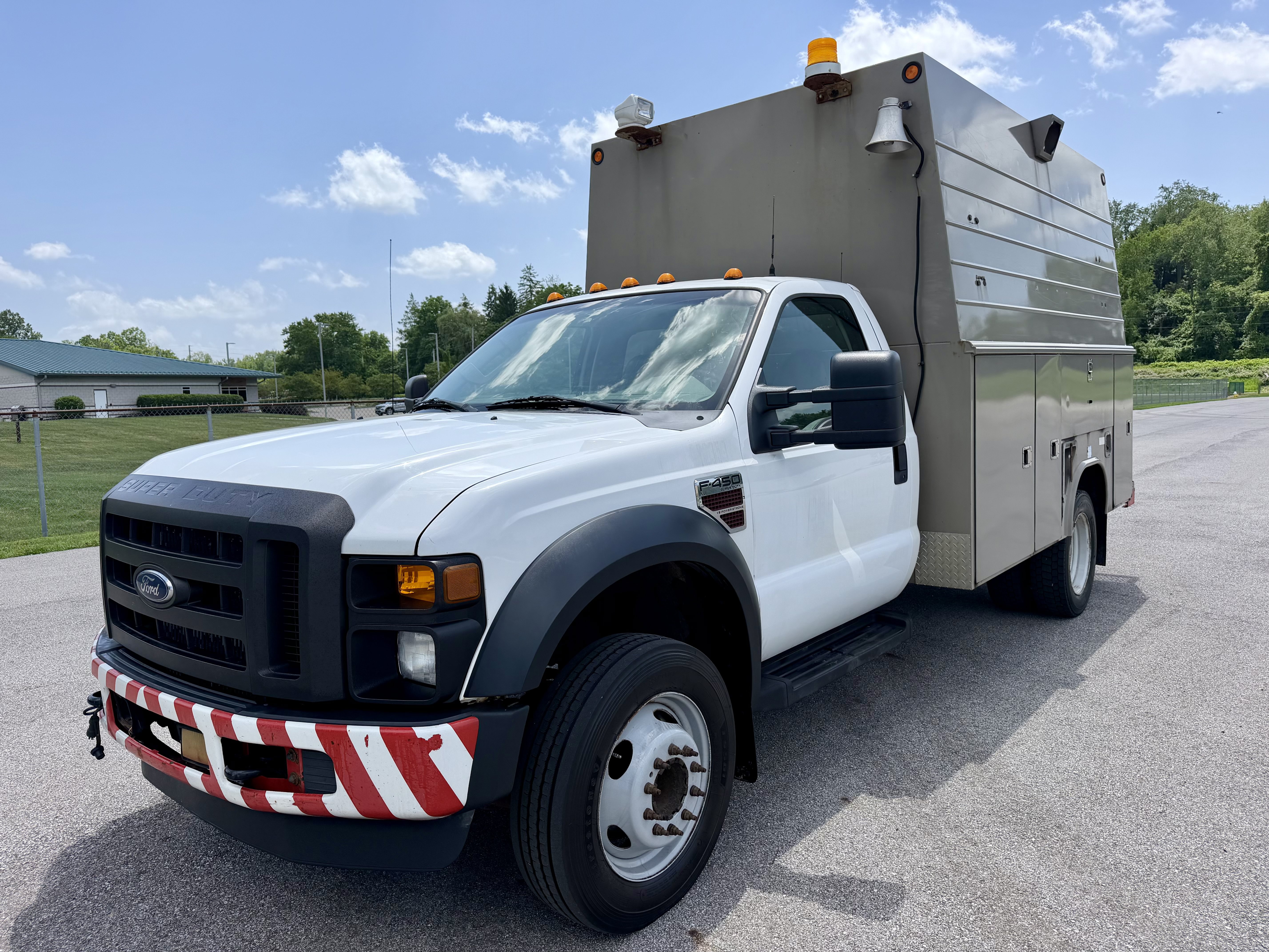 Used 2008 Ford F450 2WD Regular Cab Super Duty image 6