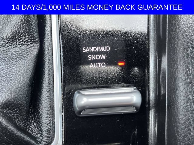 Used 2024 Jeep Compass Latitude AWD/4WD image 27