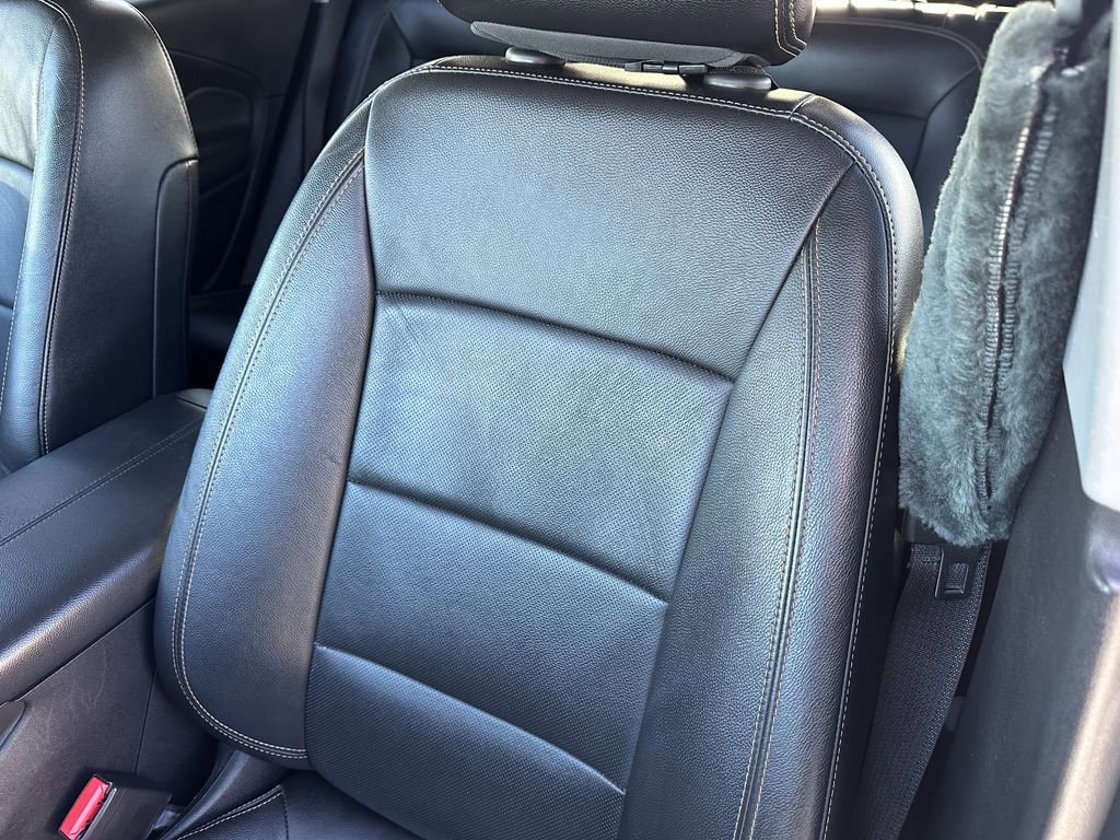 Used 2020 GMC Terrain SLT image 23