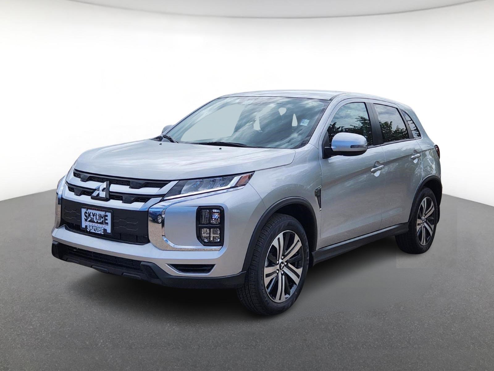 New 2025 Mitsubishi Outlander Sport SE image 2