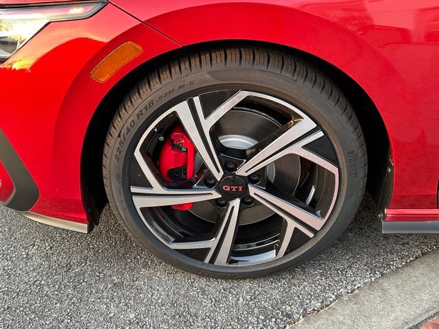 New 2026 Volkswagen GTI SE FWD image 9
