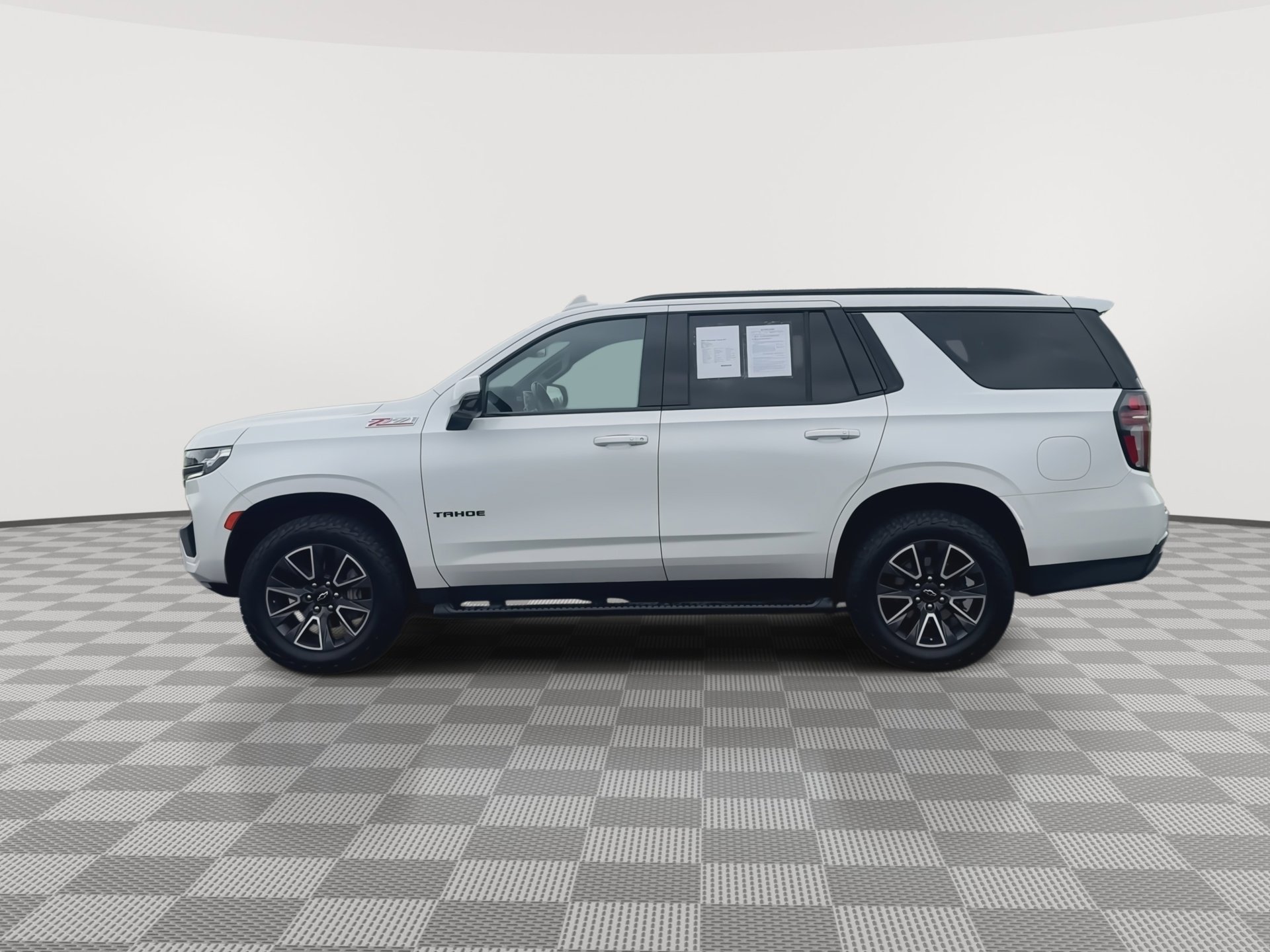 Certified 2021 Chevrolet Tahoe Z71 w/ Luxury Package image 6