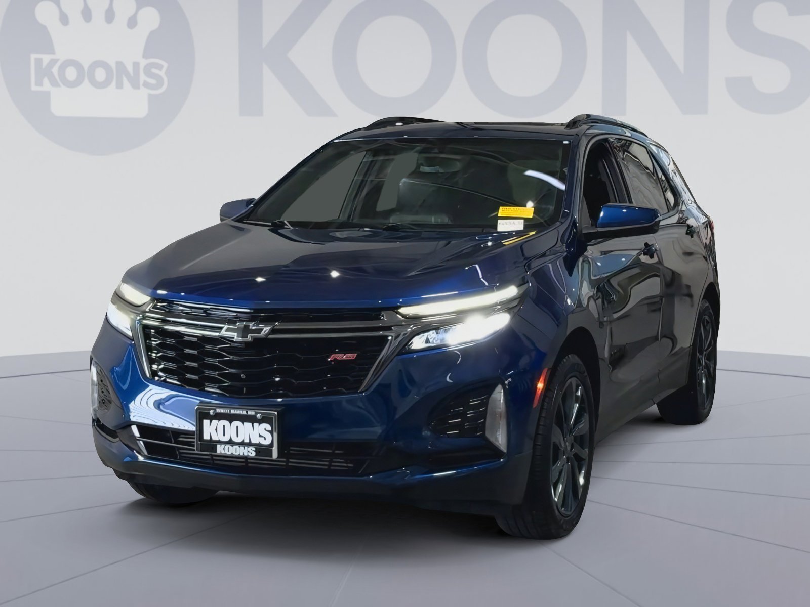Used 2022 Chevrolet Equinox RS w/ RS Leather Package AWD/4WD image 5