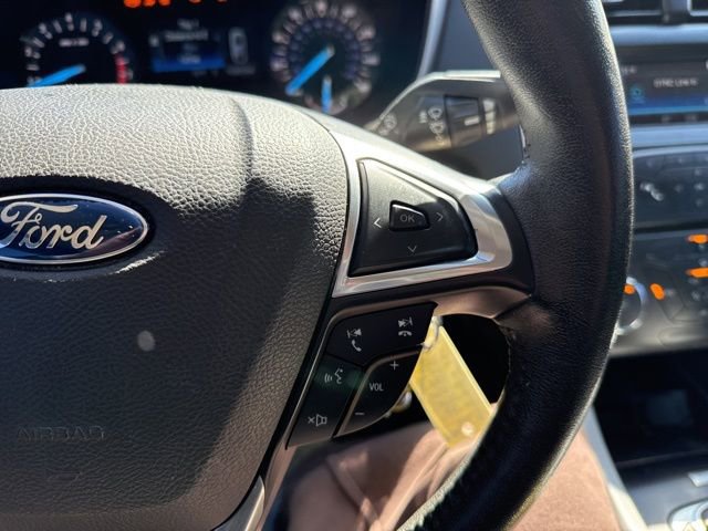 Used 2015 Ford Fusion SE w/ Equipment Group 201A image 23
