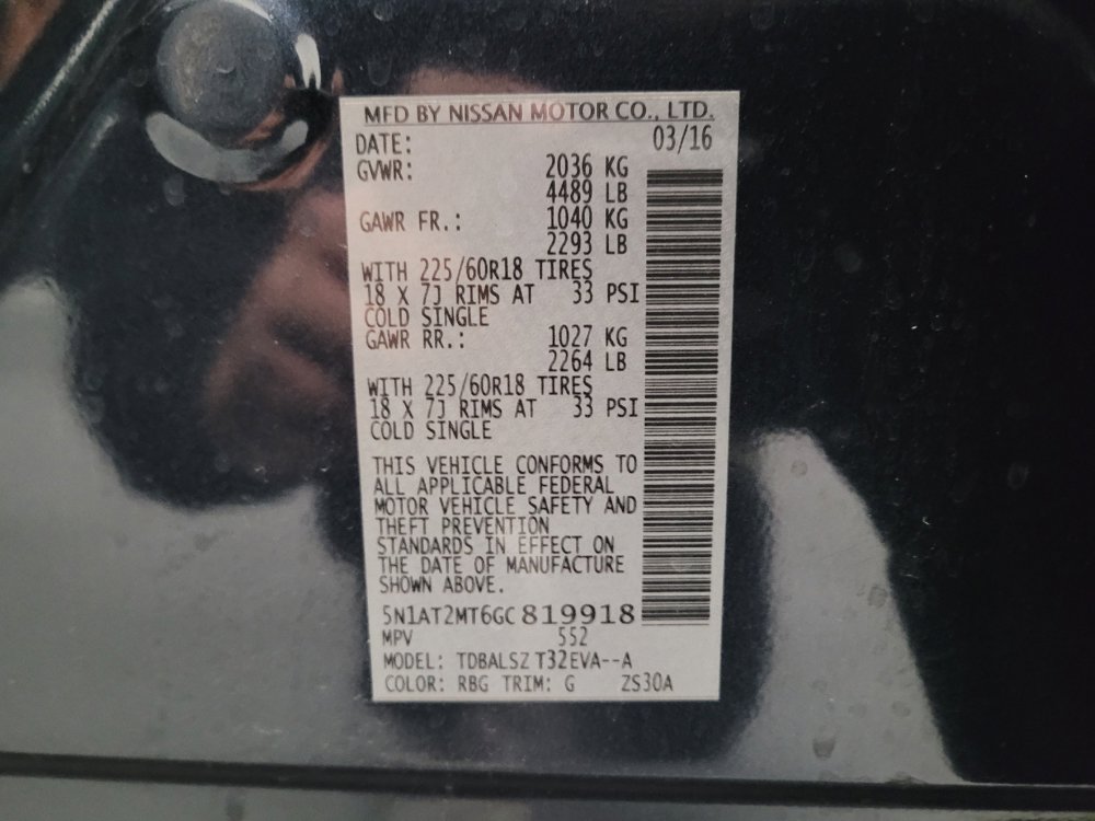 Used 2016 Nissan Rogue SL w/ SL Premium Package FWD image 33