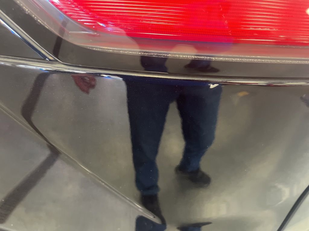 Used 2020 Ford Edge SEL image 10