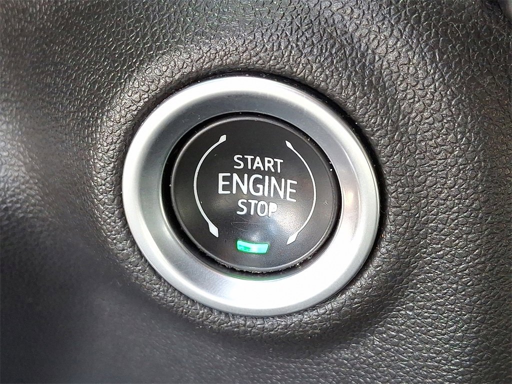 Used 2021 GMC Sierra 1500 Elevation image 25