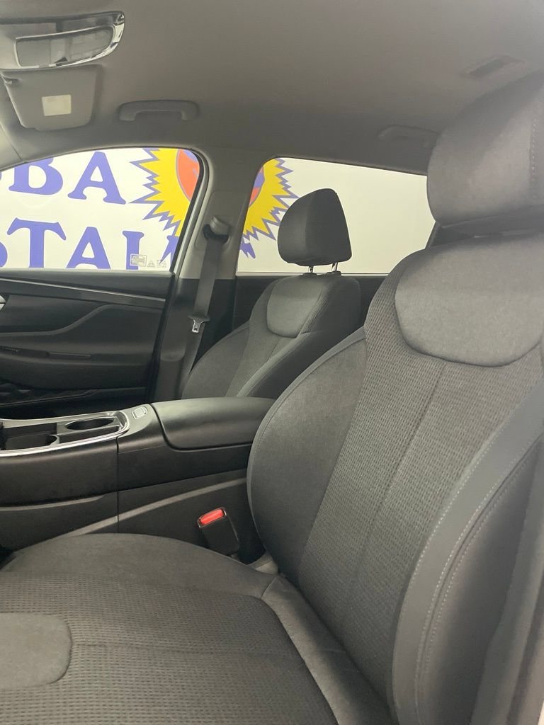 Used 2021 Hyundai Santa Fe SE FWD image 11