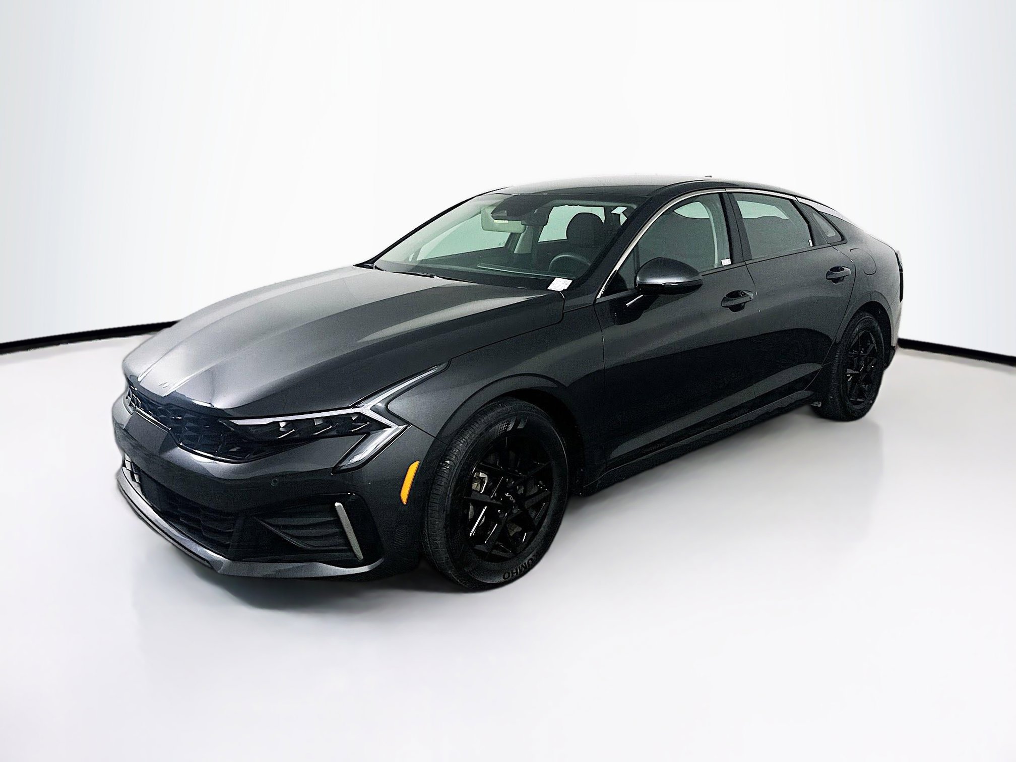 Used 2025 Kia K5 LXS image 3