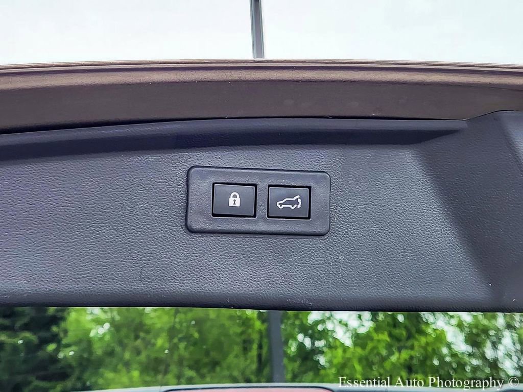 Used 2020 Subaru Outback Limited XT w/ Popular Package #2 AWD/4WD image 29