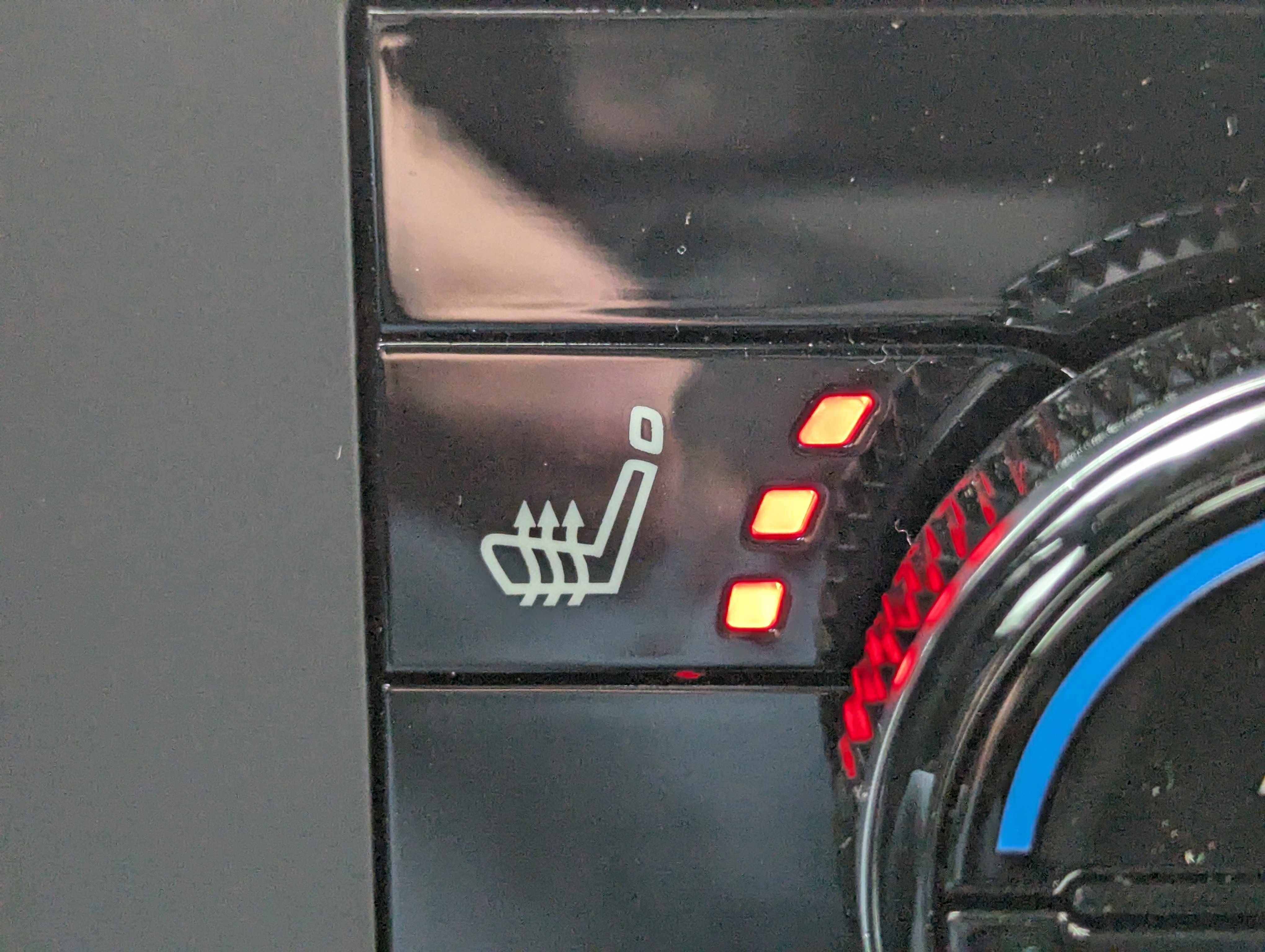 New 2026 Nissan Rogue SV w/ Cold Weather Package image 18