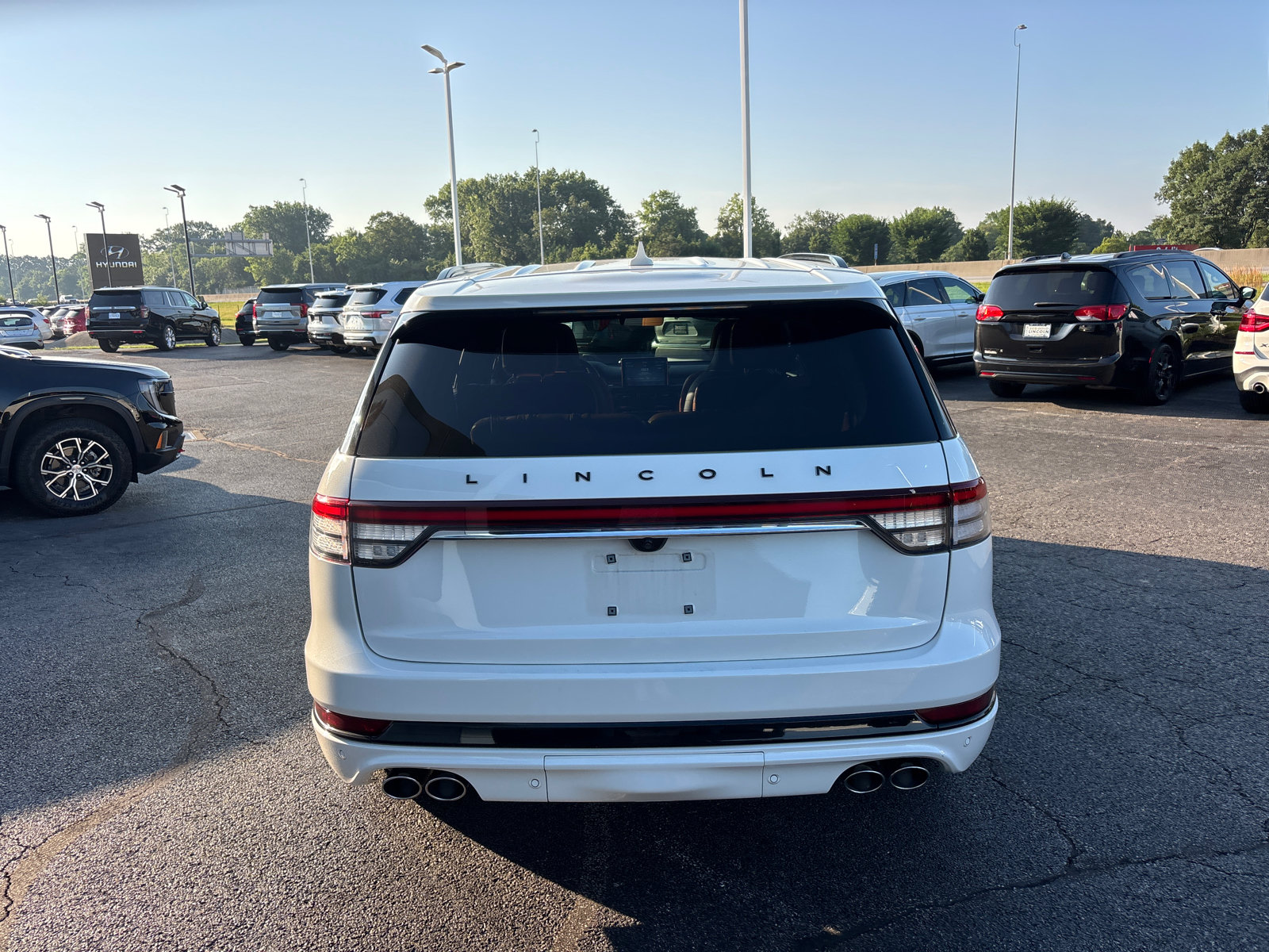 Certified 2024 Lincoln Aviator Black Label w/ Jet Package AWD/4WD image 6