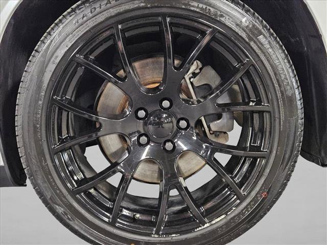 Used 2014 Dodge Challenger R/T Plus image 20