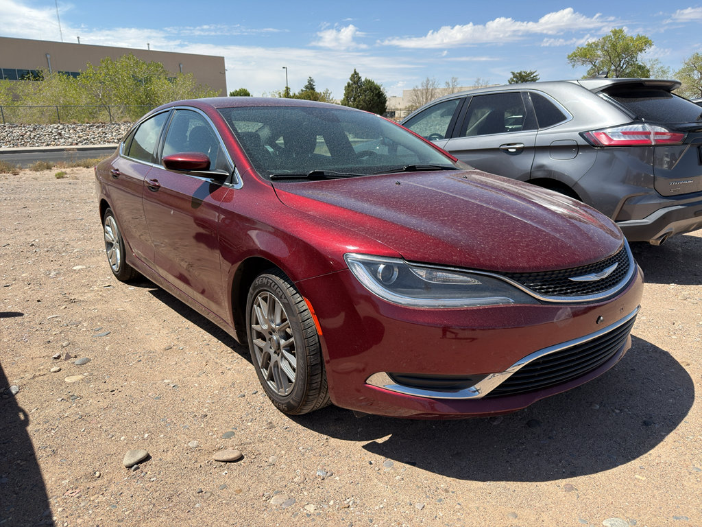 Used 2015 Chrysler 200 Limited w/ Convenience Group FWD image 3