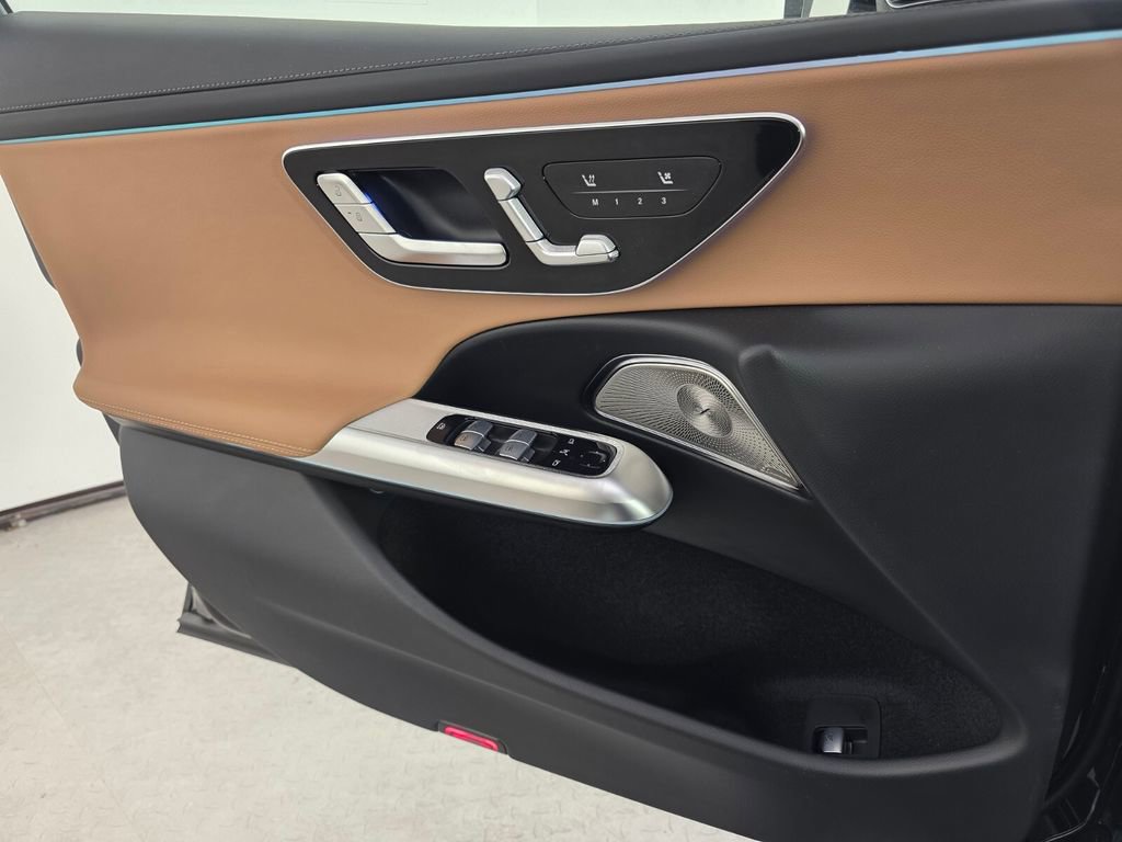 New 2025 Mercedes-Benz E 350 Sedan image 17