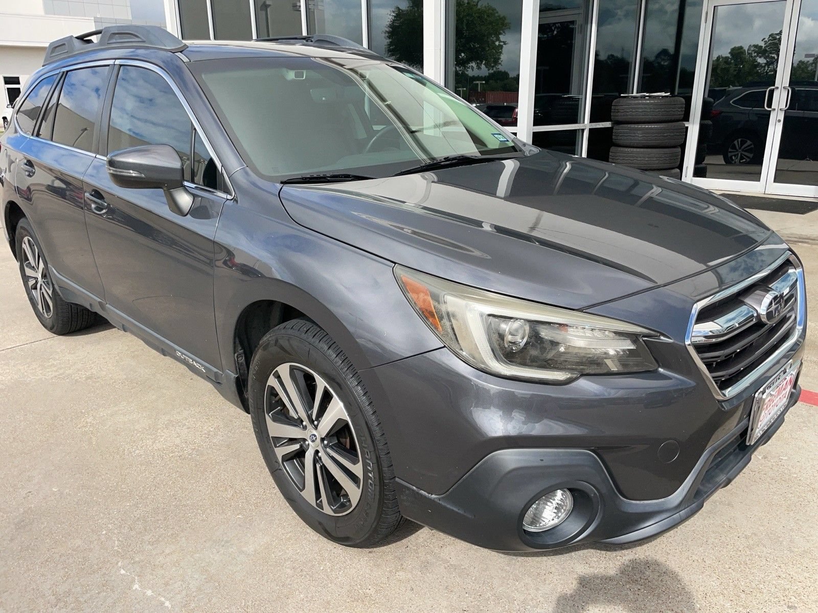 Used 2019 Subaru Outback 3.6R Limited AWD/4WD image 4