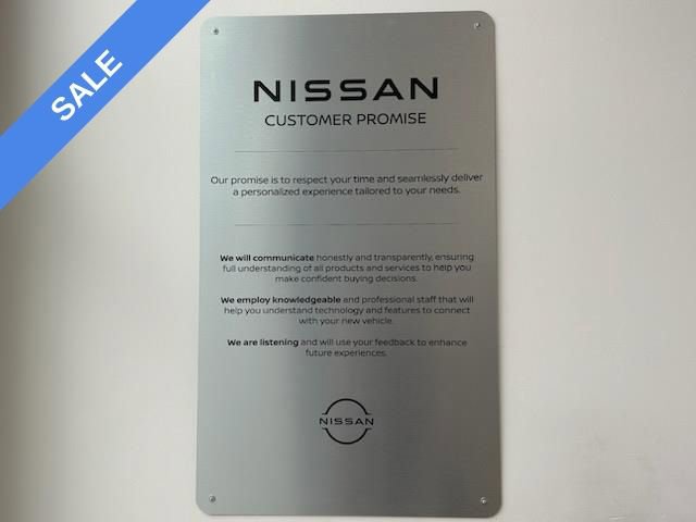 Used 2024 GMC Sierra 1500 AT4 w/ Technology Package image 66