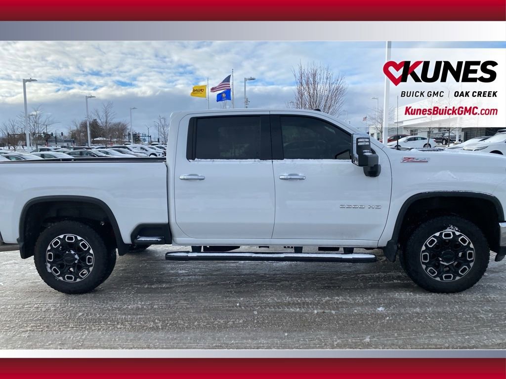 Used 2024 Chevrolet Silverado 2500 LTZ w/ LTZ Plus Package image 4