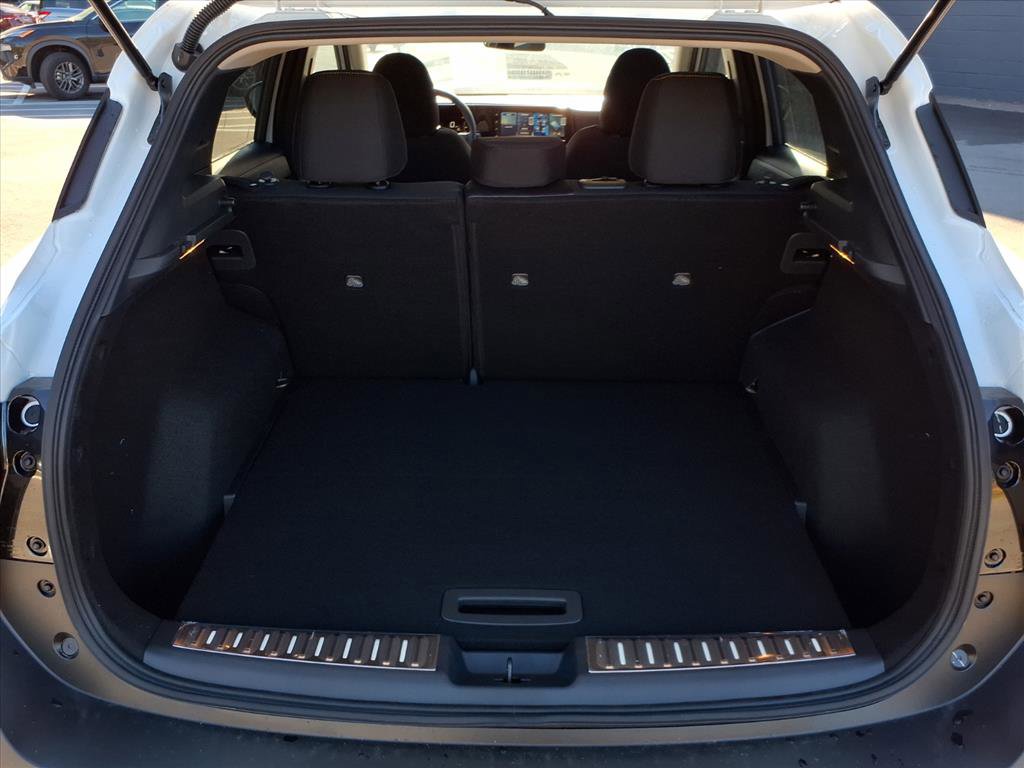 New 2026 Nissan Kicks SV w/ Illumination Package image 26