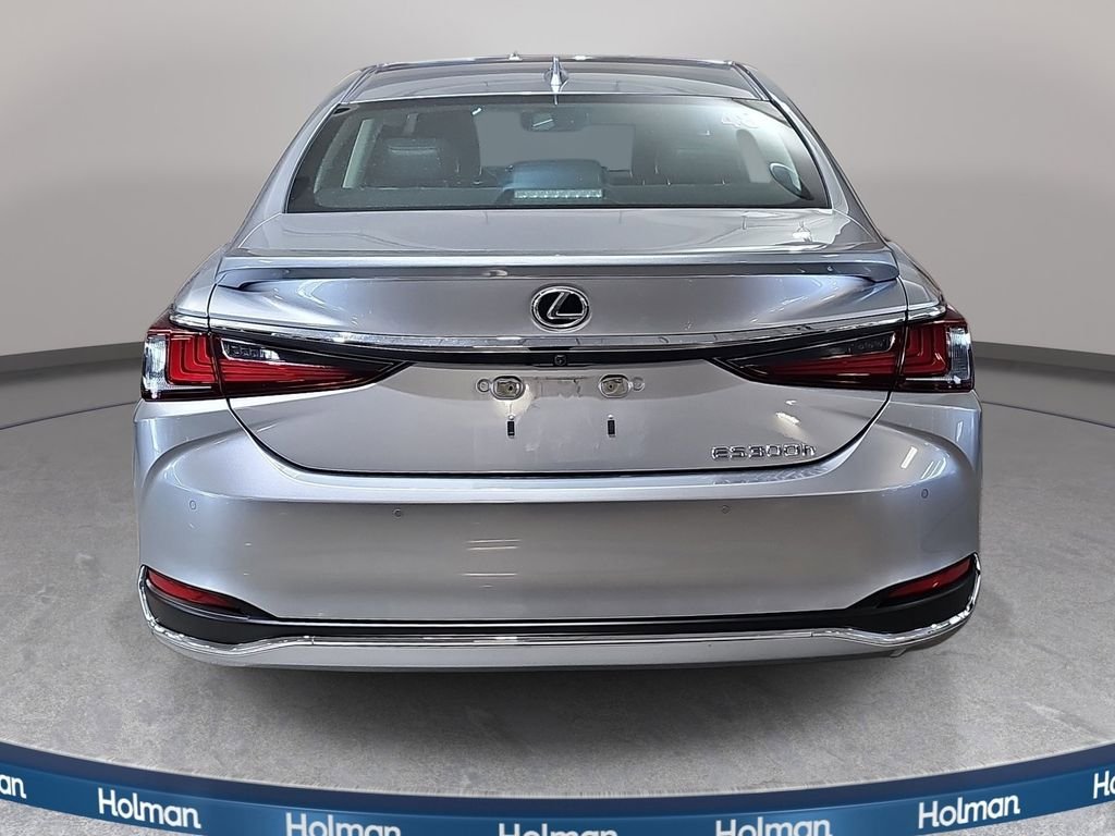 Used 2025 Lexus ES 300h w/ Premium Package FWD image 7