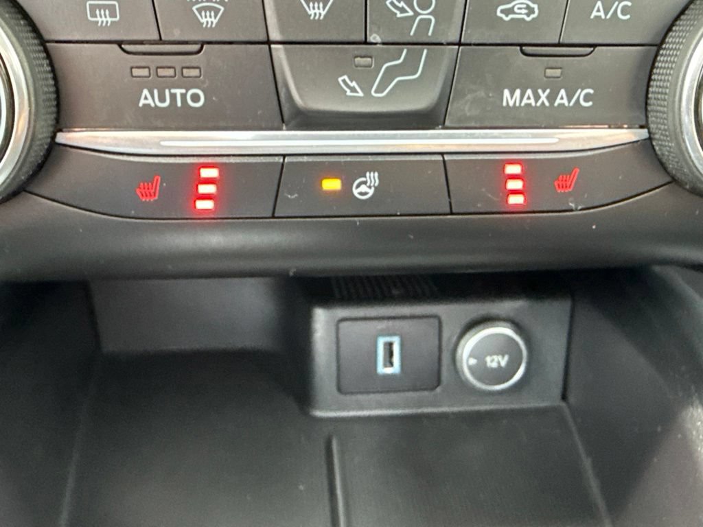 Used 2020 Ford Escape SEL AWD/4WD image 26