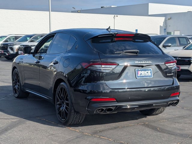 Used 2022 Maserati Levante Modena image 8